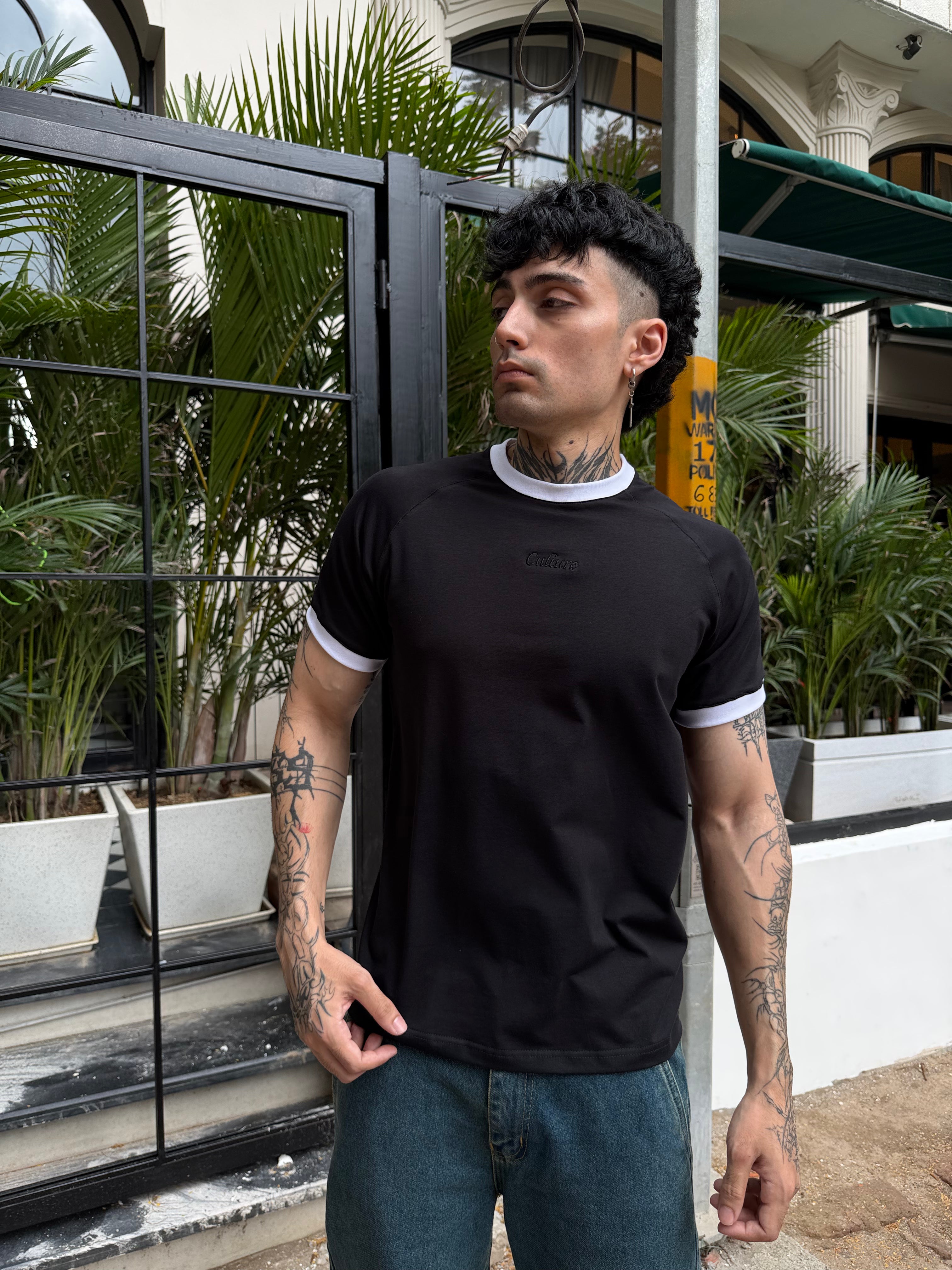 Ringer Raglan Tee - Black / White